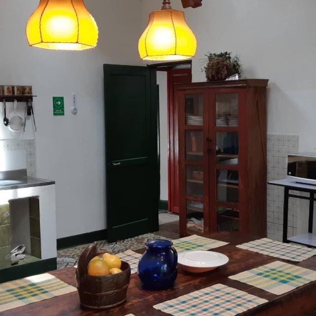 Cedron Hostel Bogota Bagian luar foto