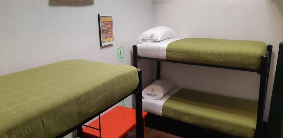 Cedron Hostel Bogota Bagian luar foto